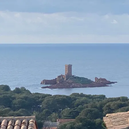 Les Petits Princes Apartamento Saint-Raphaël